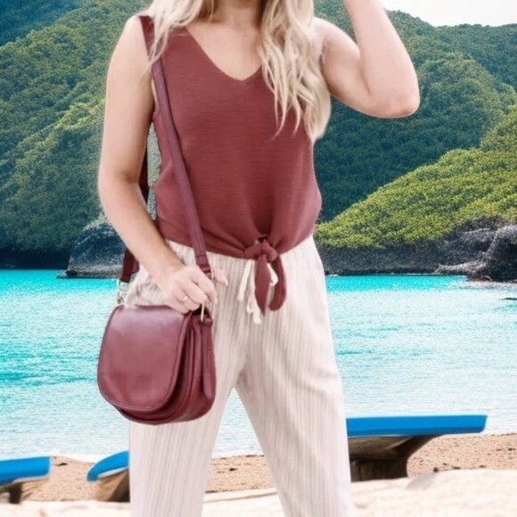 Fossil Handbags - Fossil Rumi Burgundy Leather Crossbody Shoulder Bag Gold Hardware Very Good